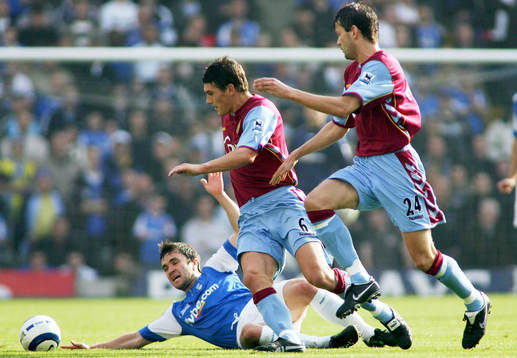  Gareth Barry, Aston Villa och Damien Johnson, Birmingham