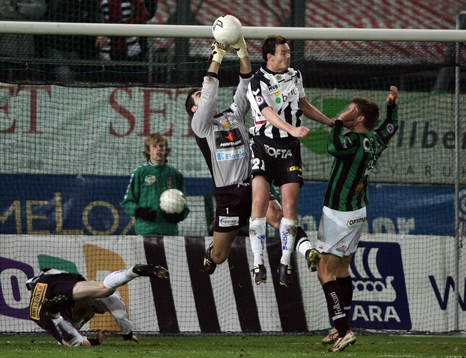 Dime Jankulovski, målvakt, GAIS, räddar framför Andreas