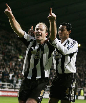  Alan Shearer, Newcastle, jubel efter första målet. 