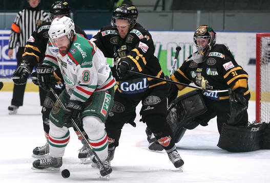 Patrik Tano, Rögle uppvaktas hårt framför AIKs mål