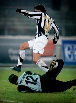 Alessandro Del Piero, Juventus och Fontana (målvakt) Chievo