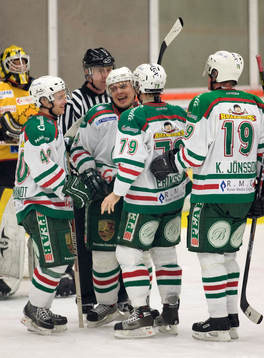 Först skadad och sedan målskytt, Peter Jönsson, Rögle,