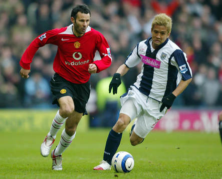  Ryan Giggs, Manchester och Junichi Inamoto, West Bromwich