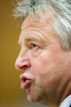 Arne Erlandsen, tränare, Göteborg