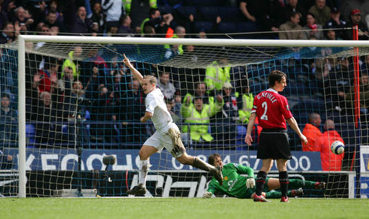  Kevin Davies, Bolton (Jubel)