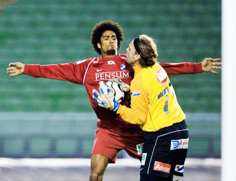 Bäste Öster-spelare Marco Da Silva hjälper Björn