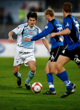 Jari Litmanen, Malmö utmanar två halmsatd-spelare