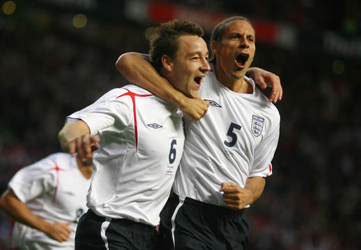   John Terry och Rio Ferdinand (Jubel