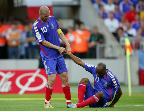 Zinedine Zidane och Sylvain Wiltord, Frankrike