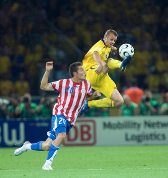 Mattias Jonson, Sverige och José Cardozo, Paraguay