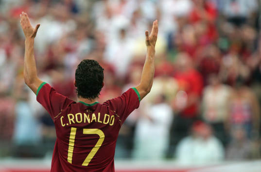  Cristiano Ronaldo, Portugal, jubel efter 2-0.