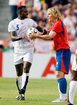 Pavel Nedved, Tjeckien och John Mensah, Ghana