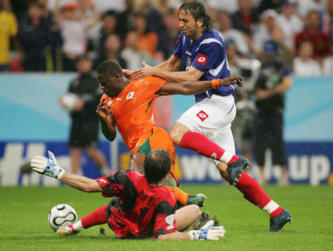 Aruna Dindane, Goran Gavranic och Dragoslav Jevric