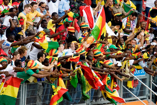 Stort jubel hos publiken från Ghana när laget blev klara