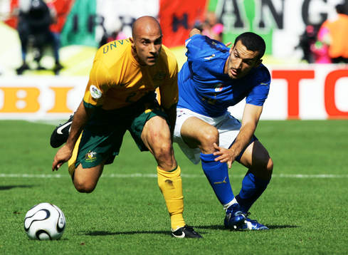  Gianluca Zambrotta, Italien och Marco Bresciano, Australien