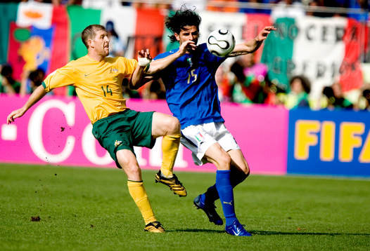  Vincenzo Iaquinta, Italien och Scott Chipperfield, Australien.
