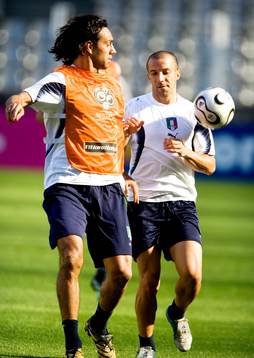 Alessandro Nesta och Alessandro Del Piero, Italien