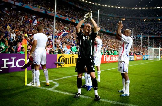  Fabien Barthez, (målvakt) Frankrike, jubel efter segern.