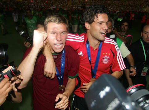  Lukas Podolski, Michael Ballack, Tyskland. Jubel. Brons, bronsmedalj.
