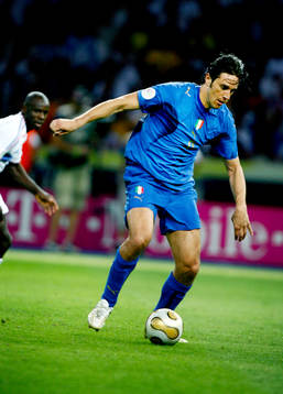 Luca Toni, Italien