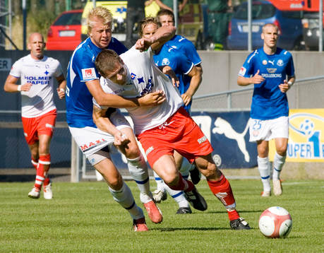 Christian Ahlström, Trelleborg håller fast