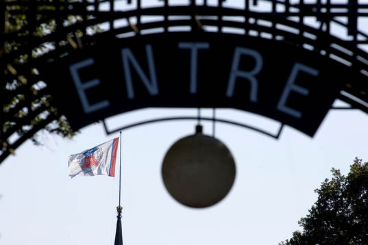 Flaggan hissad på Sofiero