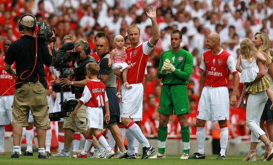 Dennis Bergkamp, Arsenal tackar för sig