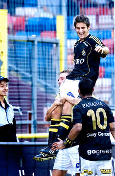 Gabriel Özkan, AIK jublar