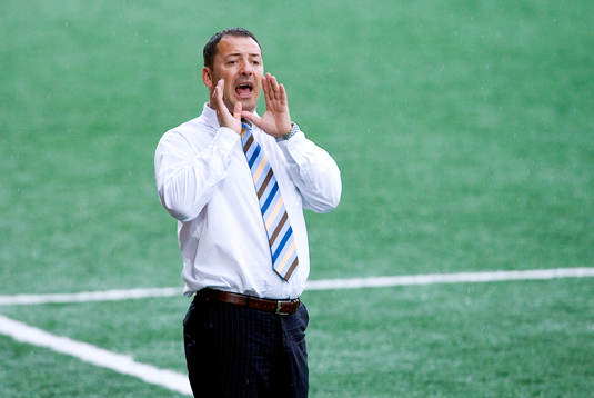 Zvezdan Milosevic, tränare Assyriska