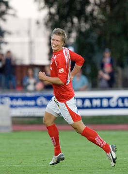   1-1, Viktor Elm, som jublar.