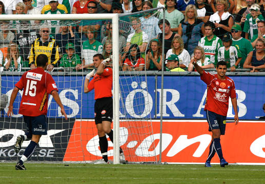 Ailton Almeida, Örgryte, jubel medan Ante Covic, målvakt