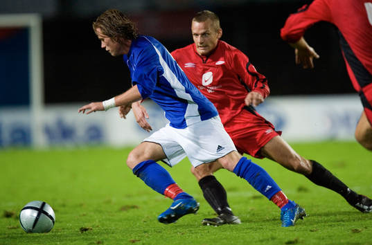  1-0, Åtvidaberg vidare i UEFA Cupen. Tommy Thelin och Kristjan Örn Sigurdsson.