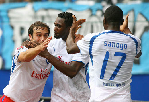  Joris Mathijsen, Collin Benjamin, Boubacar Sanogo, Hamburg, jubel efter 1-0.