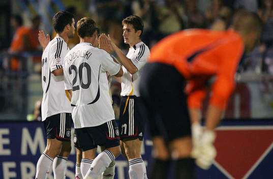  0-1 jubel Michael Ballack, Lukas Podolski, Miroslav Klose, Tyskland.