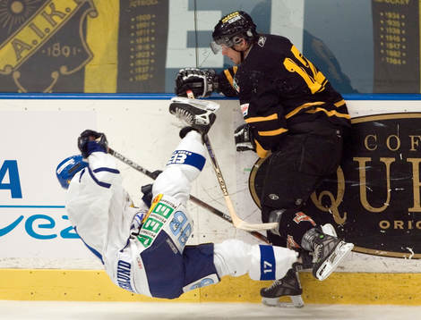  Tony Westerlund, Sundsvall och Mats Christéen, AIK.     