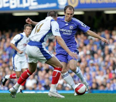 Arjen Robben, Chelsea försöker ta sig förbi Matthew