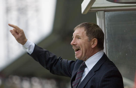  Det pekar uppåt för Stuart Baxter, tränare och hans HIF.