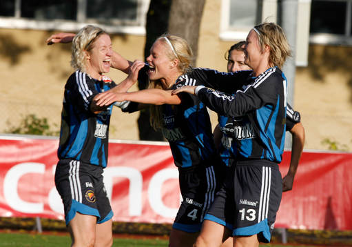  Elin Ekholm, DIF 1-1 jubel med Victoria Svensson
