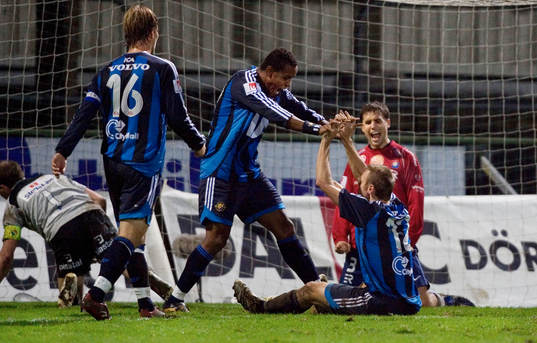  Mattias Jonson, Lance Davids, Markus Johannesson, Djurgården, jubel.
