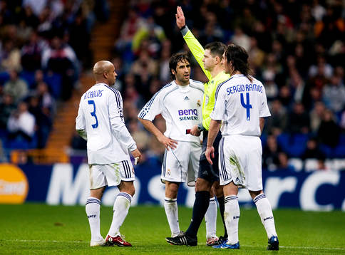 Roberto Carlos, Raul och Sergio Ramos med Terje Hauge,