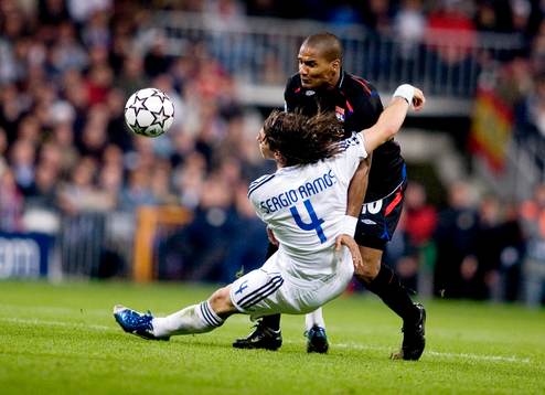 Florent Malouda, Lyon och Sergio Ramos, Real Madrid