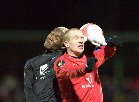 Fredrik Svanbäck, Helsingborg nickduellerar med Arnaud
