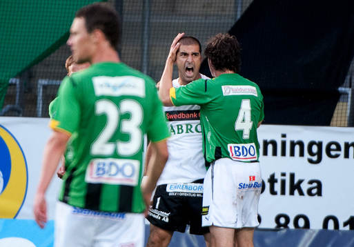 Dime Jankulovski, målvakt GAIS, räddar straffen. Jubel