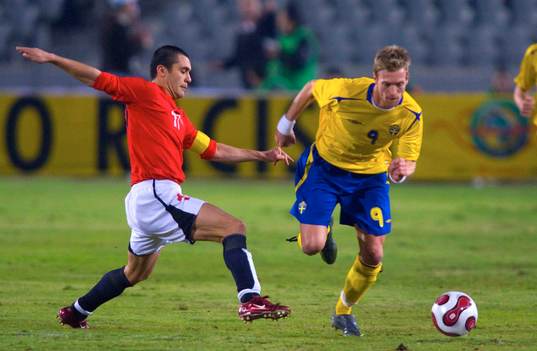  Christian Wilhelmsson, Sverige, Ahmed Hassan, Egypten, straff.