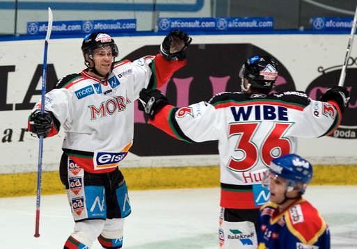  Mål jubel efter 1-2 av Eric Johansson, Mora efter 1-2.      