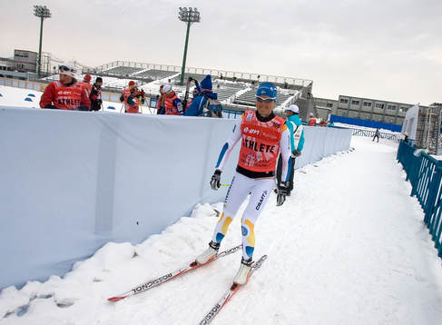 Anna-Karin Strömstedt på väg ut för ett träningspass