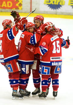  Jimmy Ahnelöv, Jonas Rådlund, Huddinge, jubel.