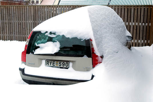 Snö, Snötäckt bil
