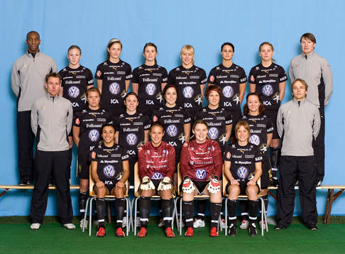 Bakre raden från vänster, Steve Galloway, assisterande