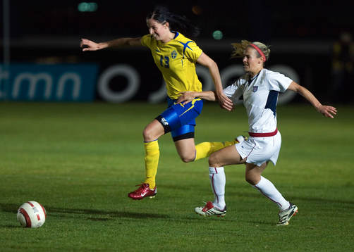 Lotta Schelin, Sverige